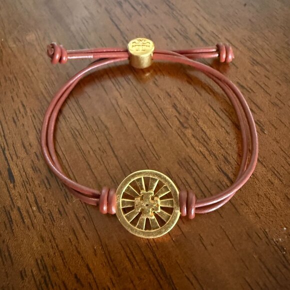 Tory Burch Miller Adjustable Brown Leather Bracelet Gold Sunburst Logo Charm - Picture 2 of 8